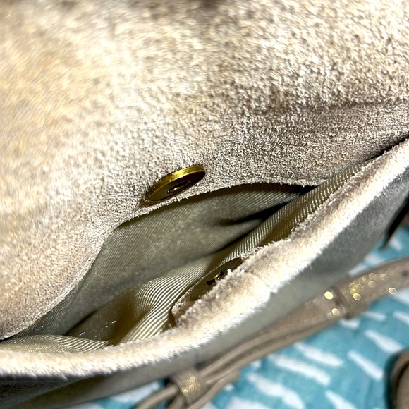 NWT AMERICAN LEATHER CO. CROSSBODY PURSE - Picture 6 of 15